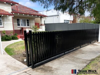 Barr Fencing with sliding gate