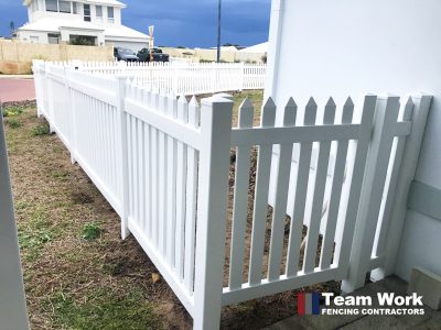 New English Flat PVC Fencing and Gate Installation Perth