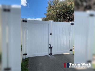 PVC Privacy double gate fence (1)