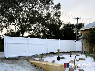 PVC Privacy fencing - double gate