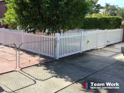 New English Flat PVC Fence