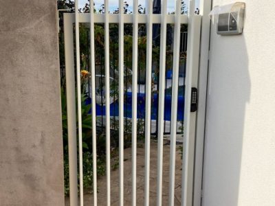 Vertical blade fence Perth