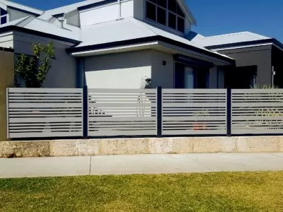 Custom Aluminium Vertical Slat Fencing